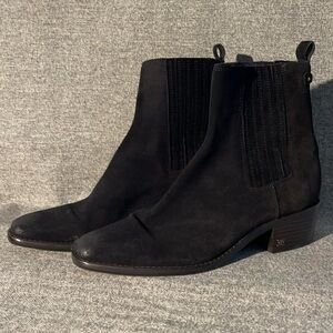 Sam Edelman Bronson Bootie. NEW
